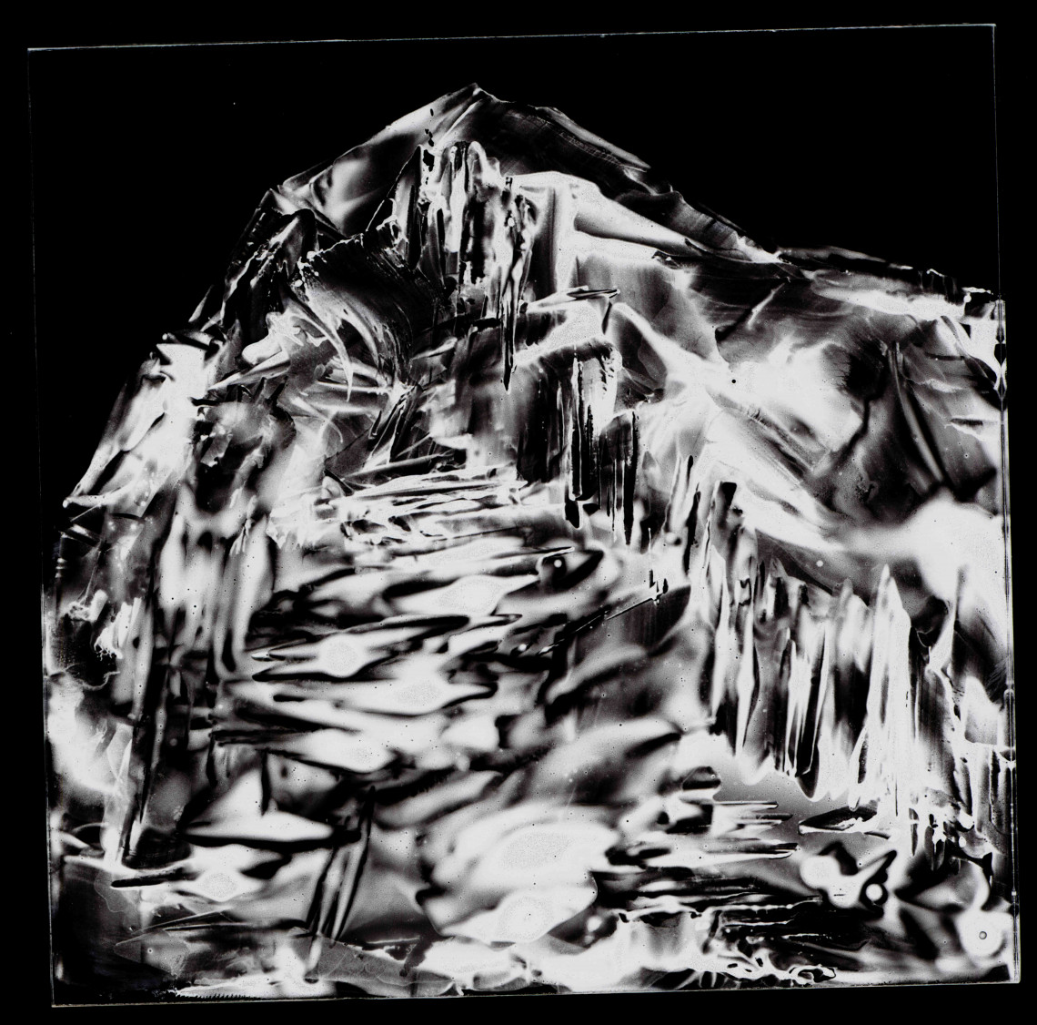 Abstraktes Bild Weiß auf Schwarz von Eiger Nordwand